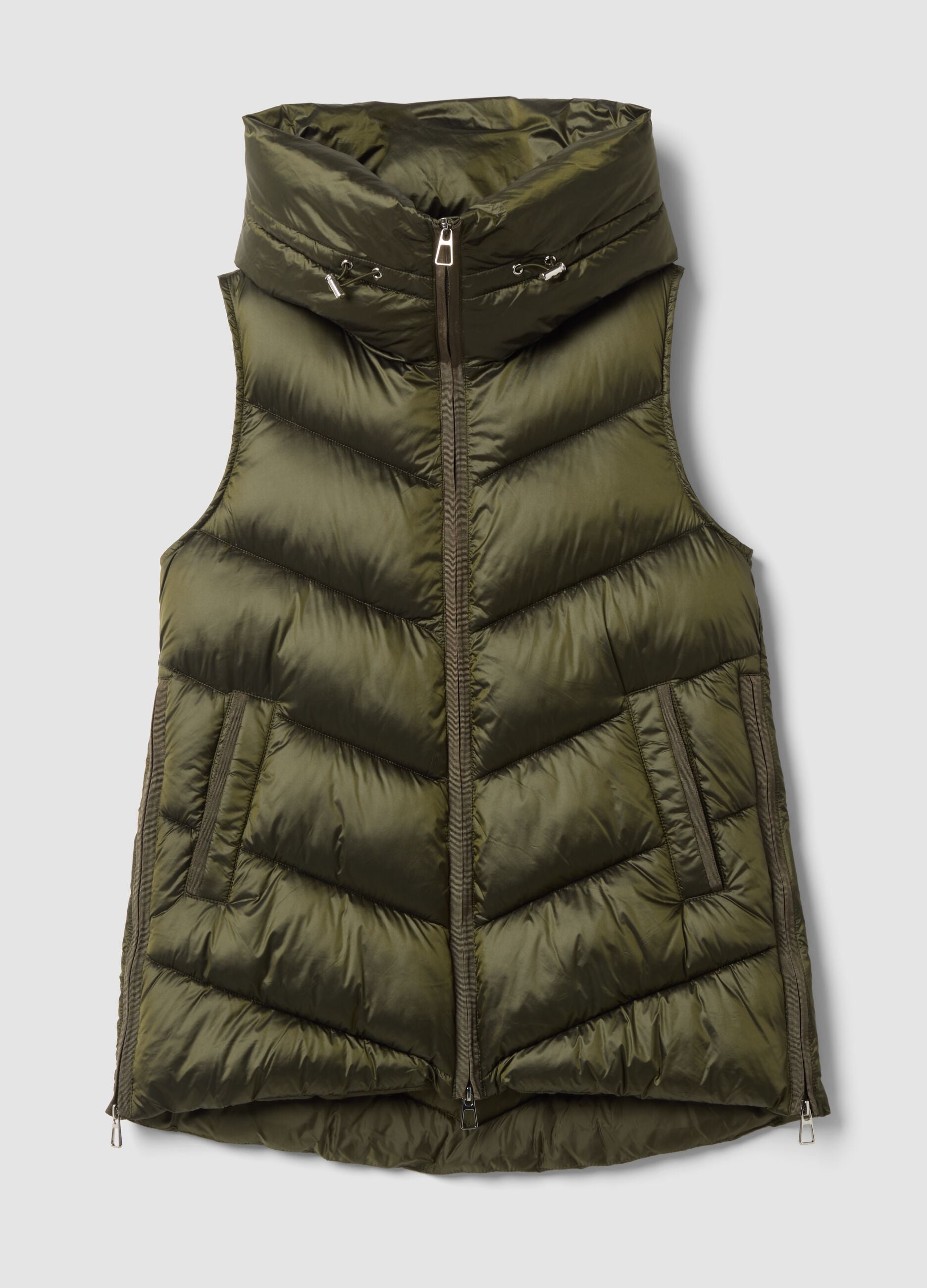 Military green padded gilet, regular fit, with hood