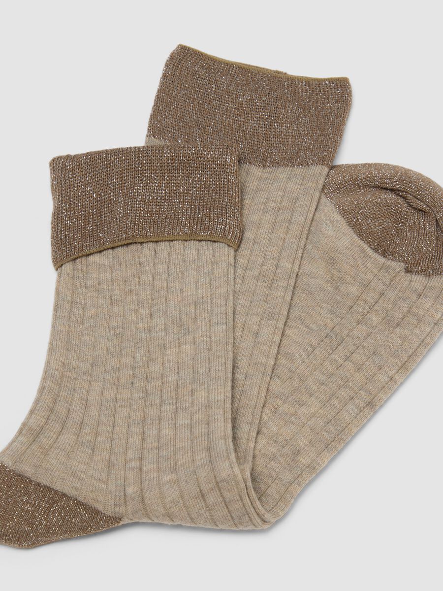 Beige ribbed stretch cotton socks_1