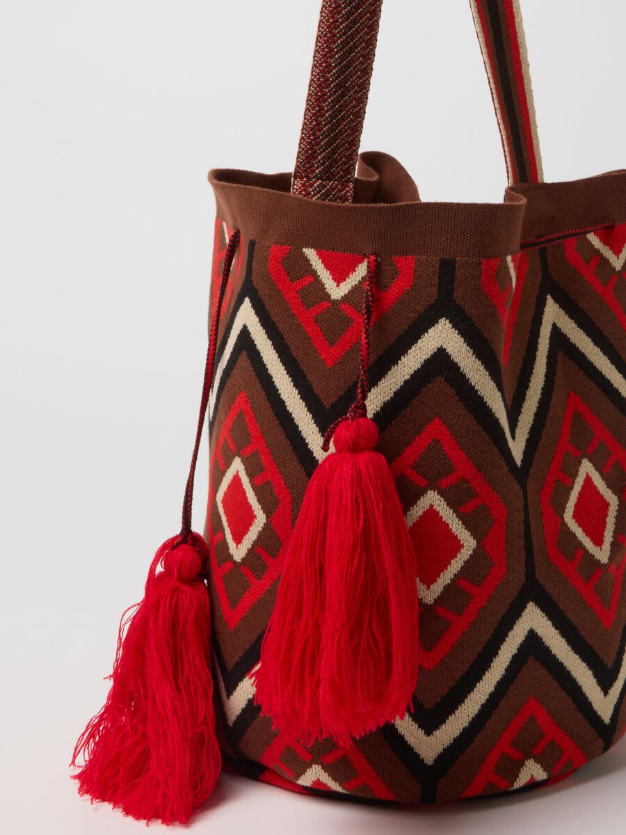 Beach bag with tassels and multicolour ethnic details_2