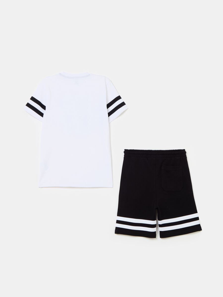 Jogging set with T-shirt and Bermuda shorts with basketball print_1