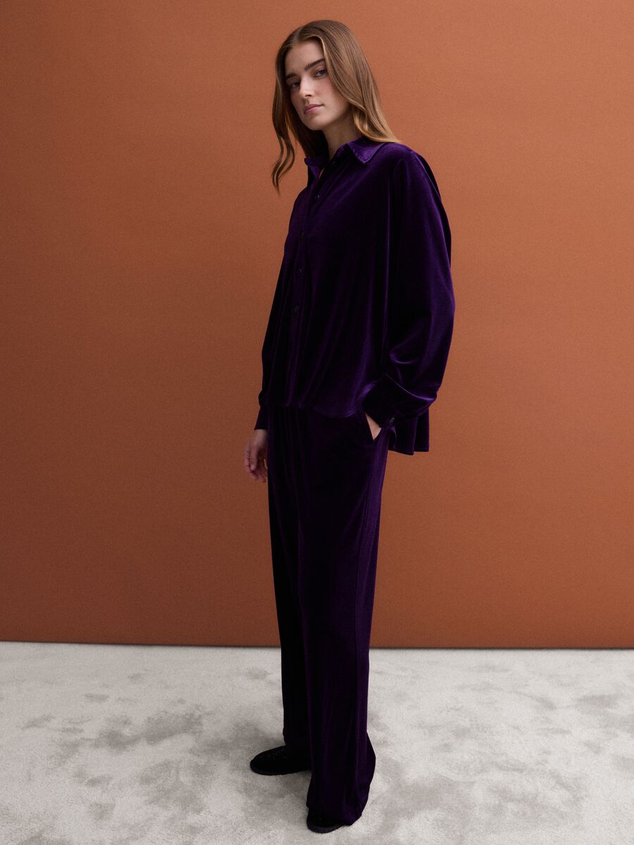 Purple regular-fit stretch shirt with velvet-effect finish_1