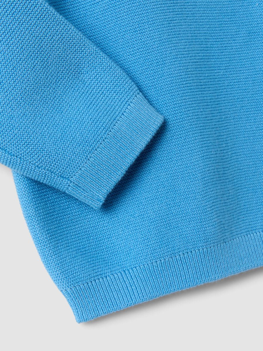 Maglia azzurra in puro cotone a girocollo in maglia regular fit per bimbo_3