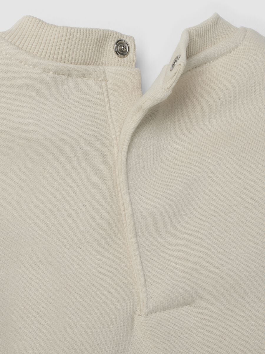 Completo jogging bianco in misto cotone con stampa Chicago Bulls_3