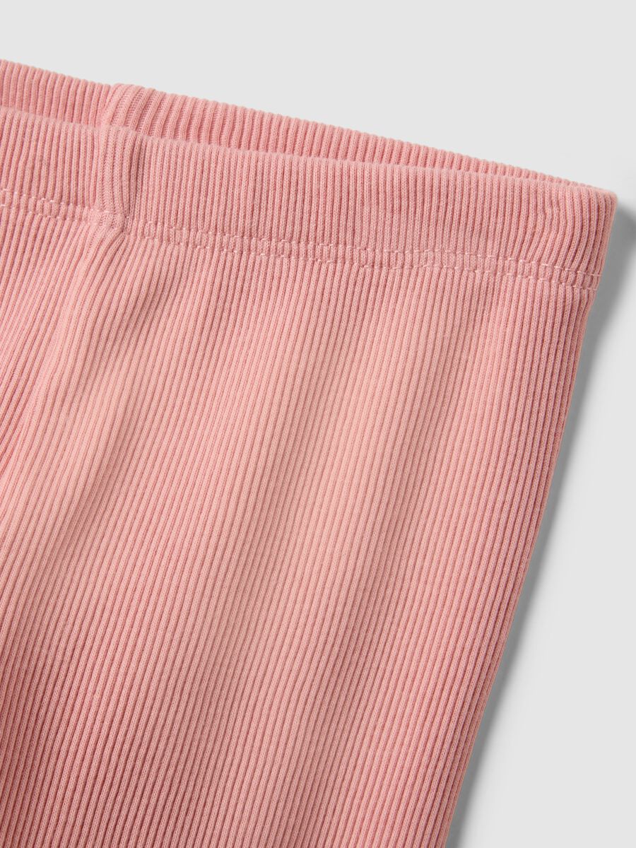 Legging rose pour b&eacute;b&eacute; fille en pur coton c&ocirc;tel&eacute; avec d&eacute;tails crochet_3