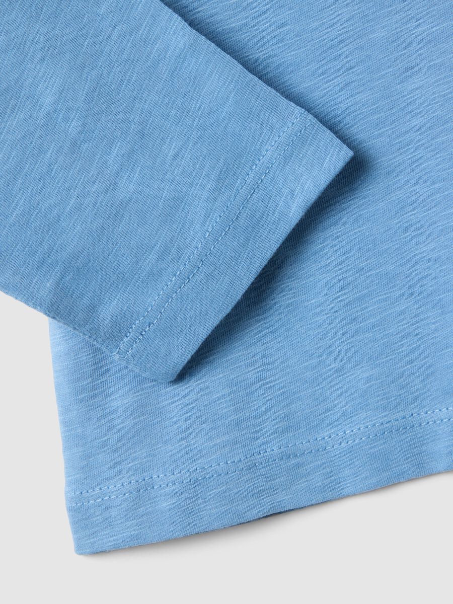 &Pi;&alpha;&iota;&delta;&iota;&kappa;ό &gamma;&alpha;&lambda;ά&zeta;&iota;&omicron; T-shirt &alpha;&pi;ό 100% &beta;&alpha;&mu;&beta;ά&kappa;&iota; &mu;&epsilon; &tau;&sigma;έ&pi;&eta; &sigma;&tau;&omicron; &sigma;&tau;ή&theta;&omicron;&sigmaf;, oversized &gamma;&rho;&alpha;&mu;&mu;ή_2