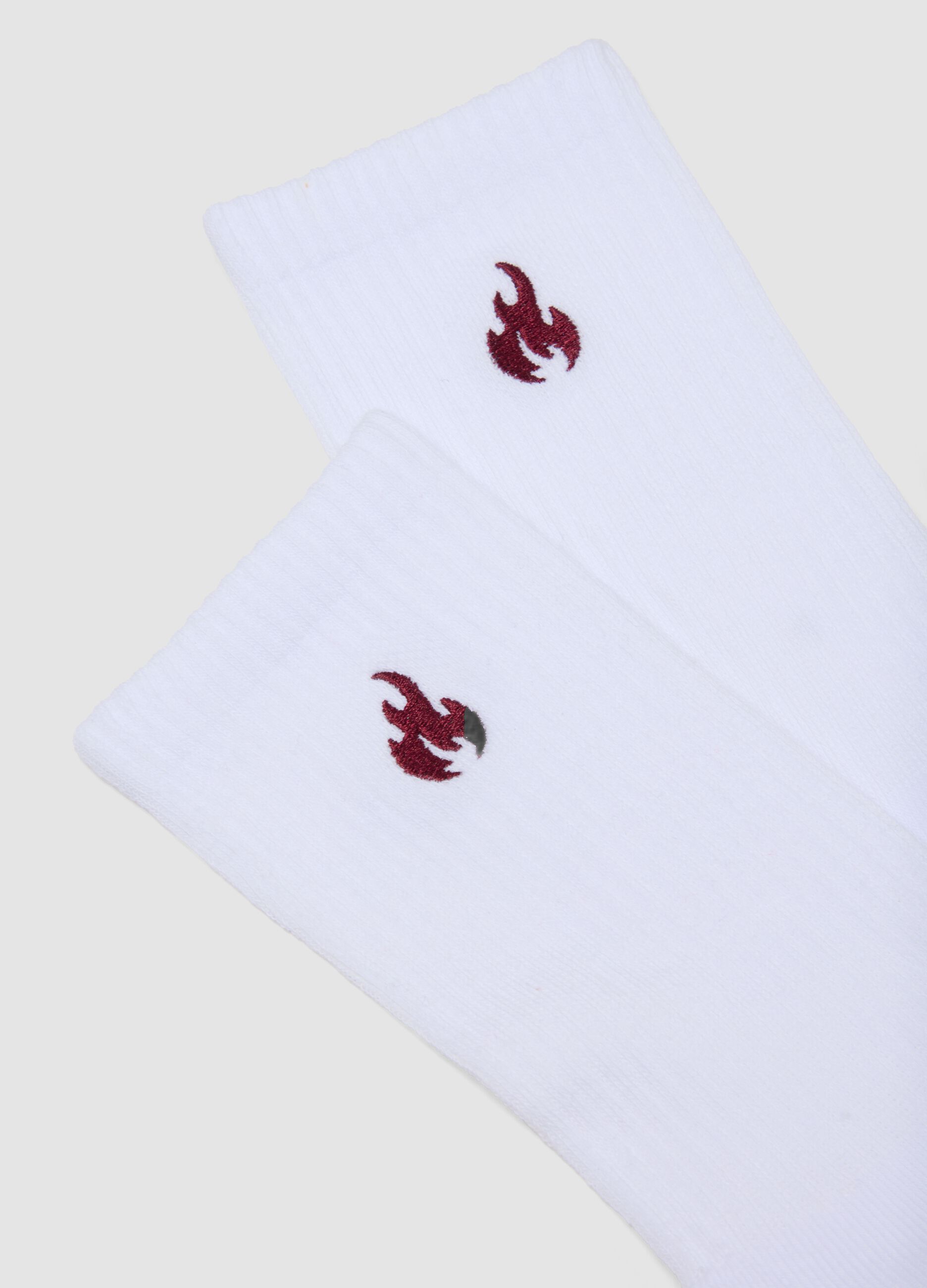 Chaussettes de sport blanches en coton stretch avec logo brod&eacute;