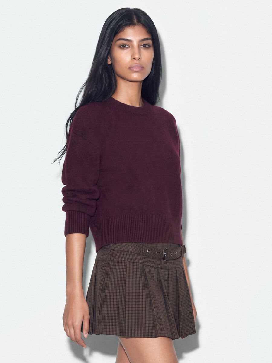Violetter Pullover aus elastischer Wolle mit Rundhals, Oversize-Fit_0