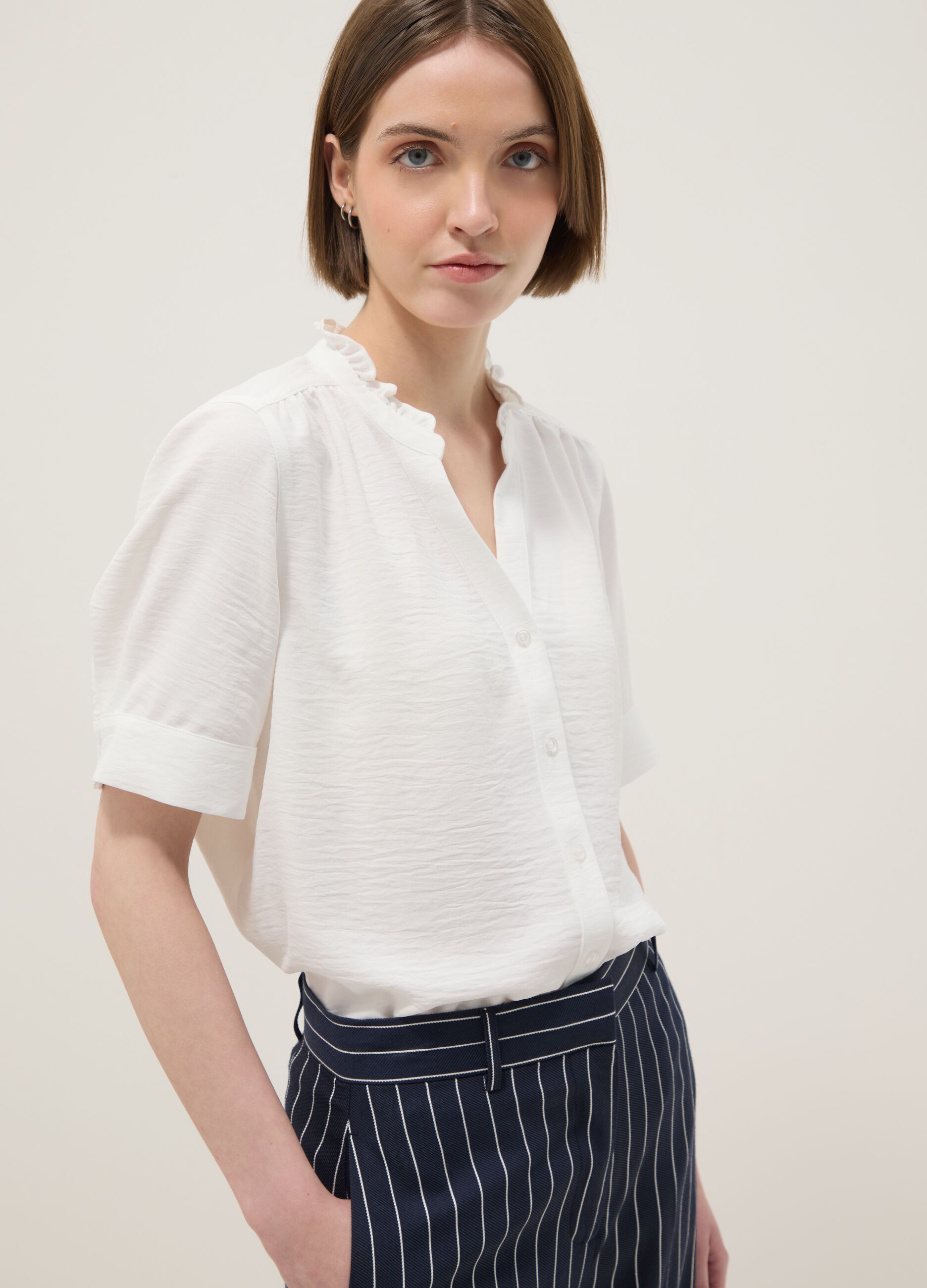 White short sleeve pure cotton shirt regular fit