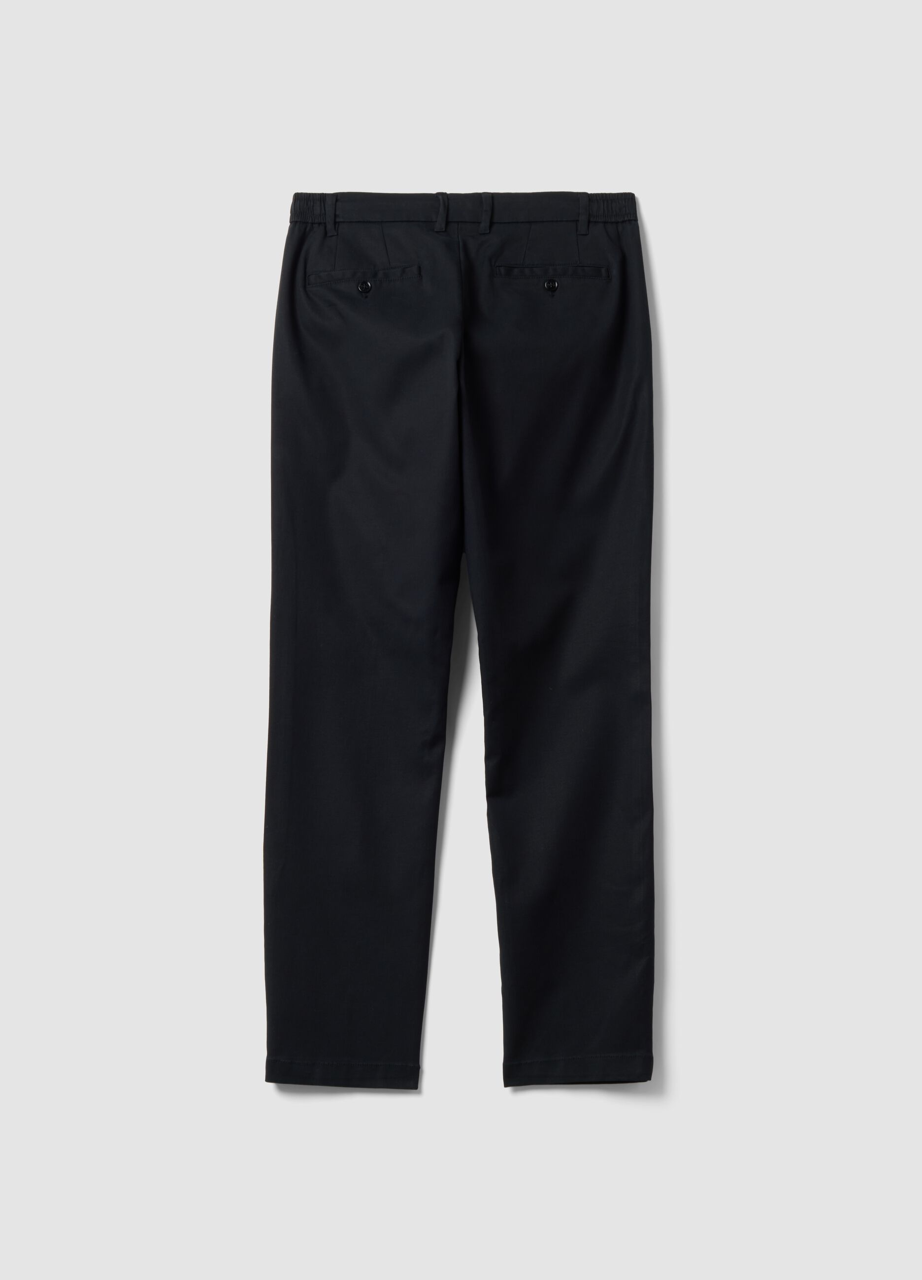 &Mu;&alpha;ύ&rho;&omicron; chino &pi;&alpha;&nu;&tau;&epsilon;&lambda;ό&nu;&iota; slim fit &alpha;&pi;ό lyocell &kappa;&alpha;&iota; &epsilon;&lambda;&alpha;&sigma;&tau;&iota;&kappa;ό &beta;&alpha;&mu;&beta;ά&kappa;&iota;
