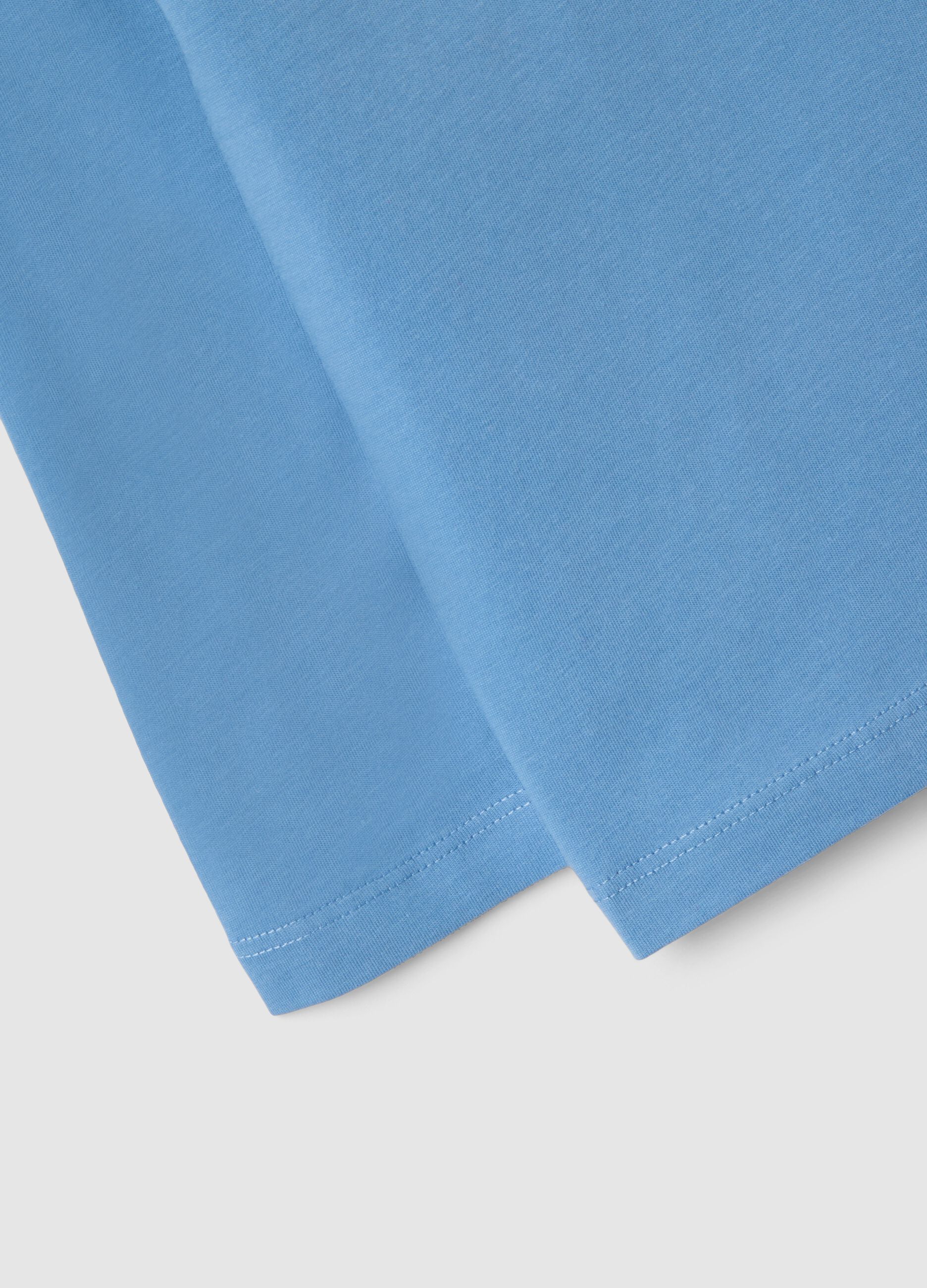 &Pi;&alpha;&iota;&delta;&iota;&kappa;ό &mu;&pi;&lambda;&epsilon; T-shirt &alpha;&pi;ό 100% &beta;&alpha;&mu;&beta;ά&kappa;&iota; &mu;&epsilon; &sigma;&tau;ά&mu;&pi;&alpha; &alpha;&upsilon;&tau;&omicron;&kappa;ί&nu;&eta;&tau;&omicron;, regular &epsilon;&phi;&alpha;&rho;&mu;&omicron;&gamma;ή