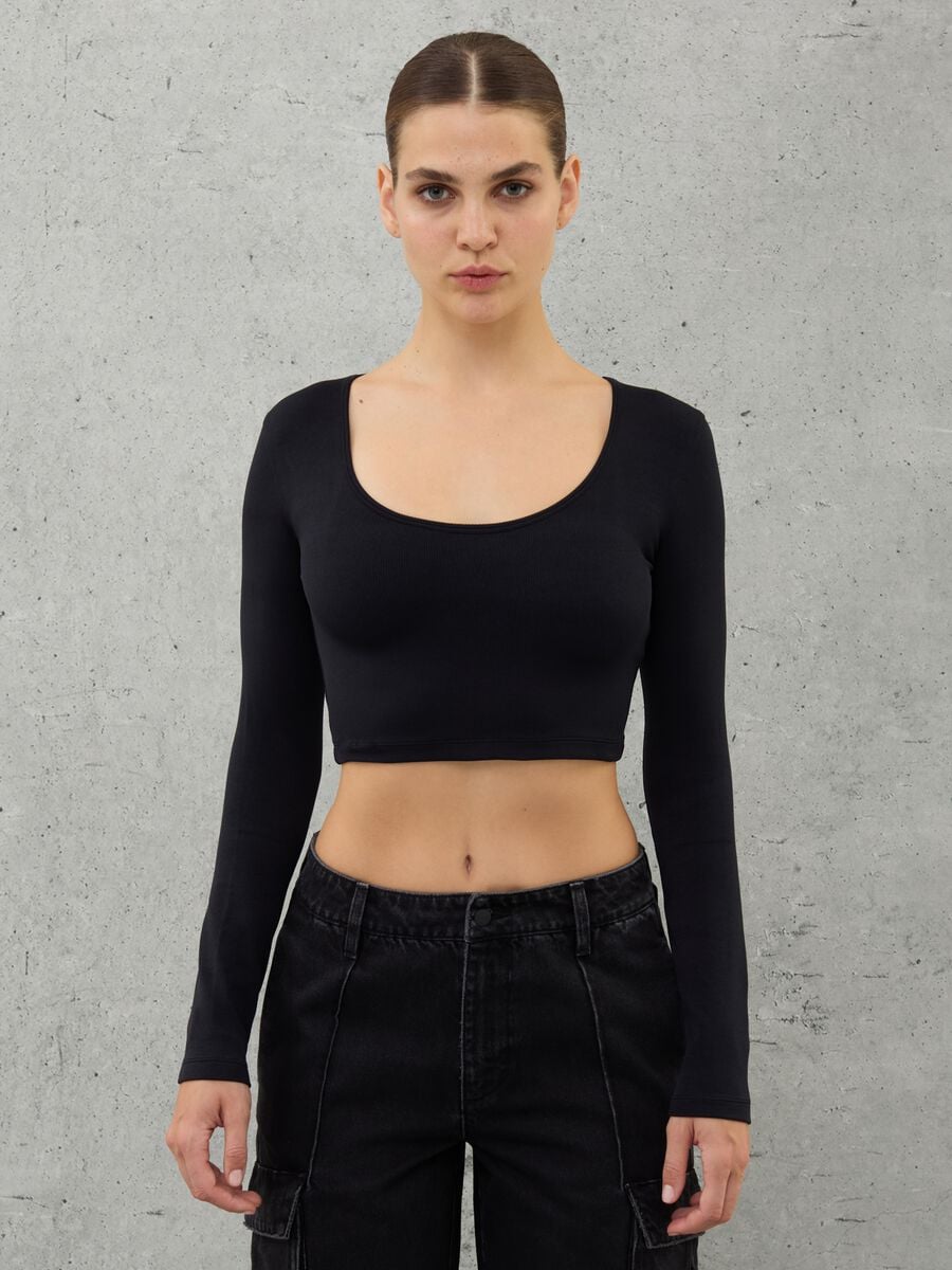Cut Out Crop Long-sleeved Black_0