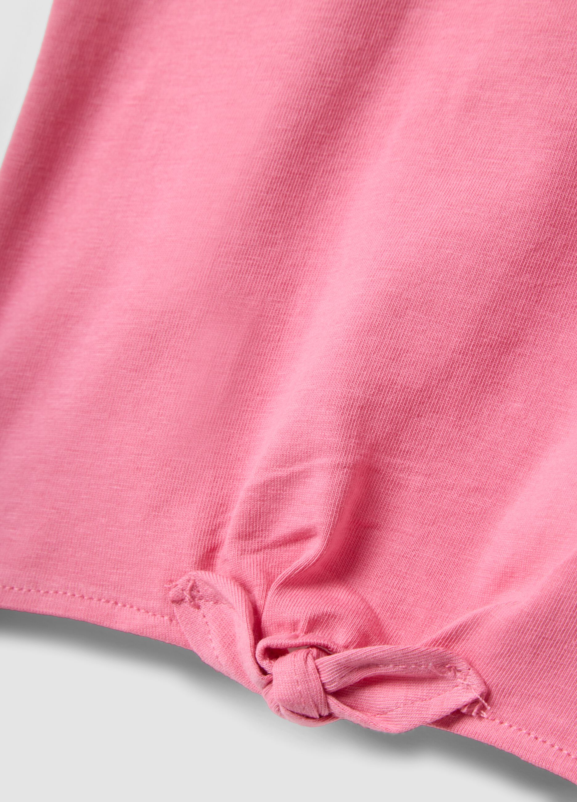 T-shirt rosa de manga curta em algod&atilde;o el&aacute;stico com estampado floral para beb&eacute; menina, corte regular