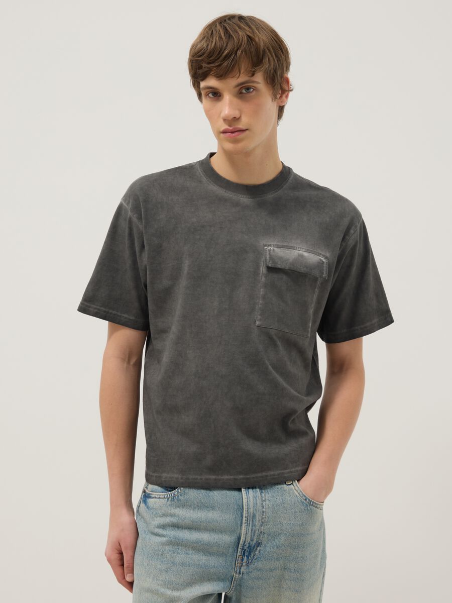 Grey pure cotton regular fit T-shirt with pocket_0