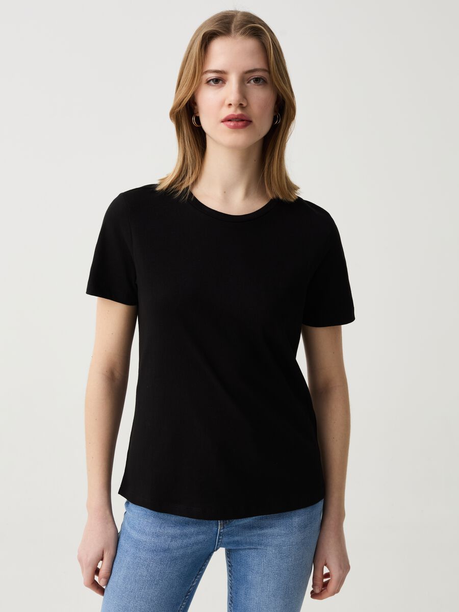 Essential cotton T-shirt with round neck_0