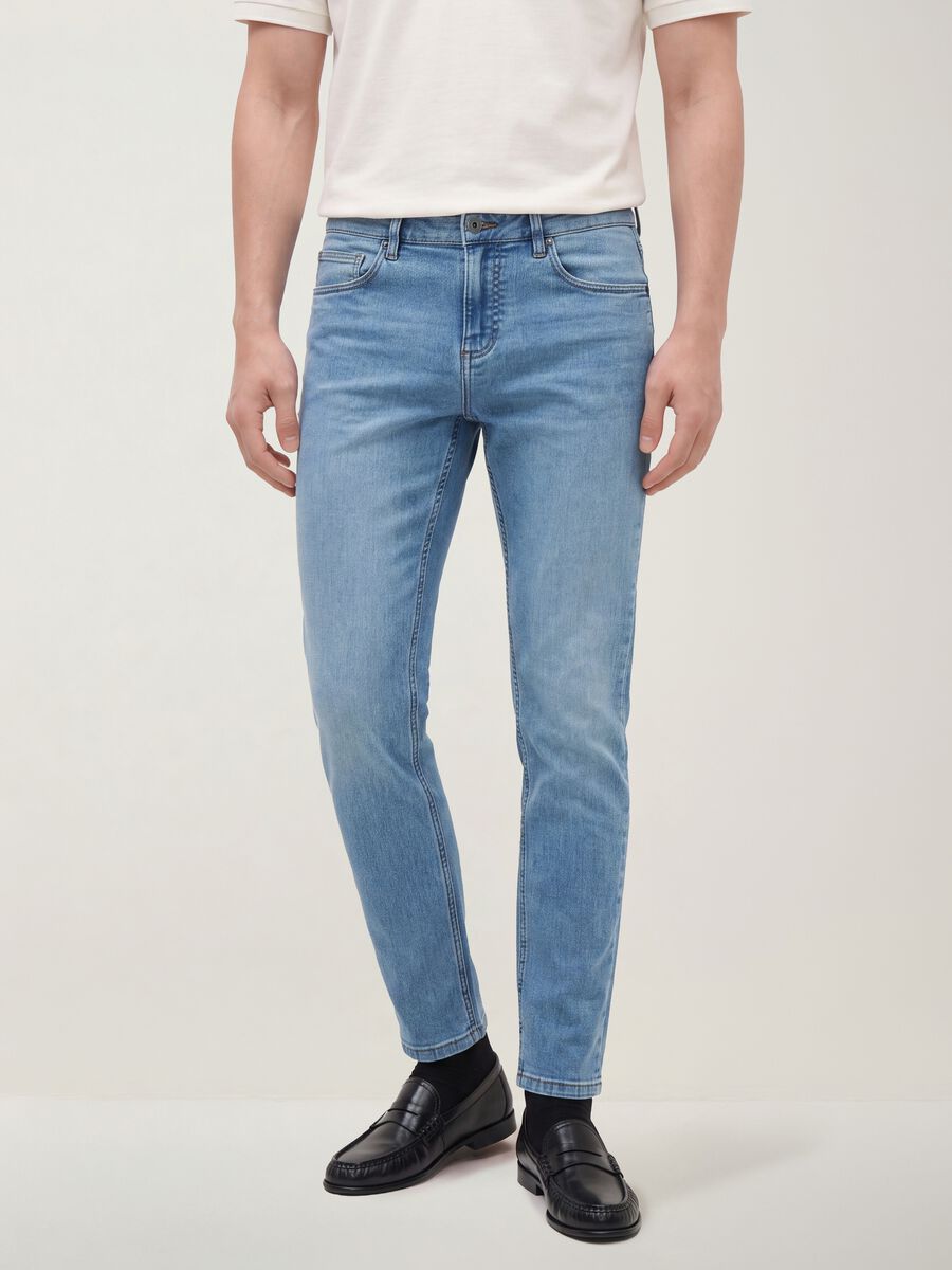 Skinny Fit Jeans aus Stretch-Baumwolldenim_1