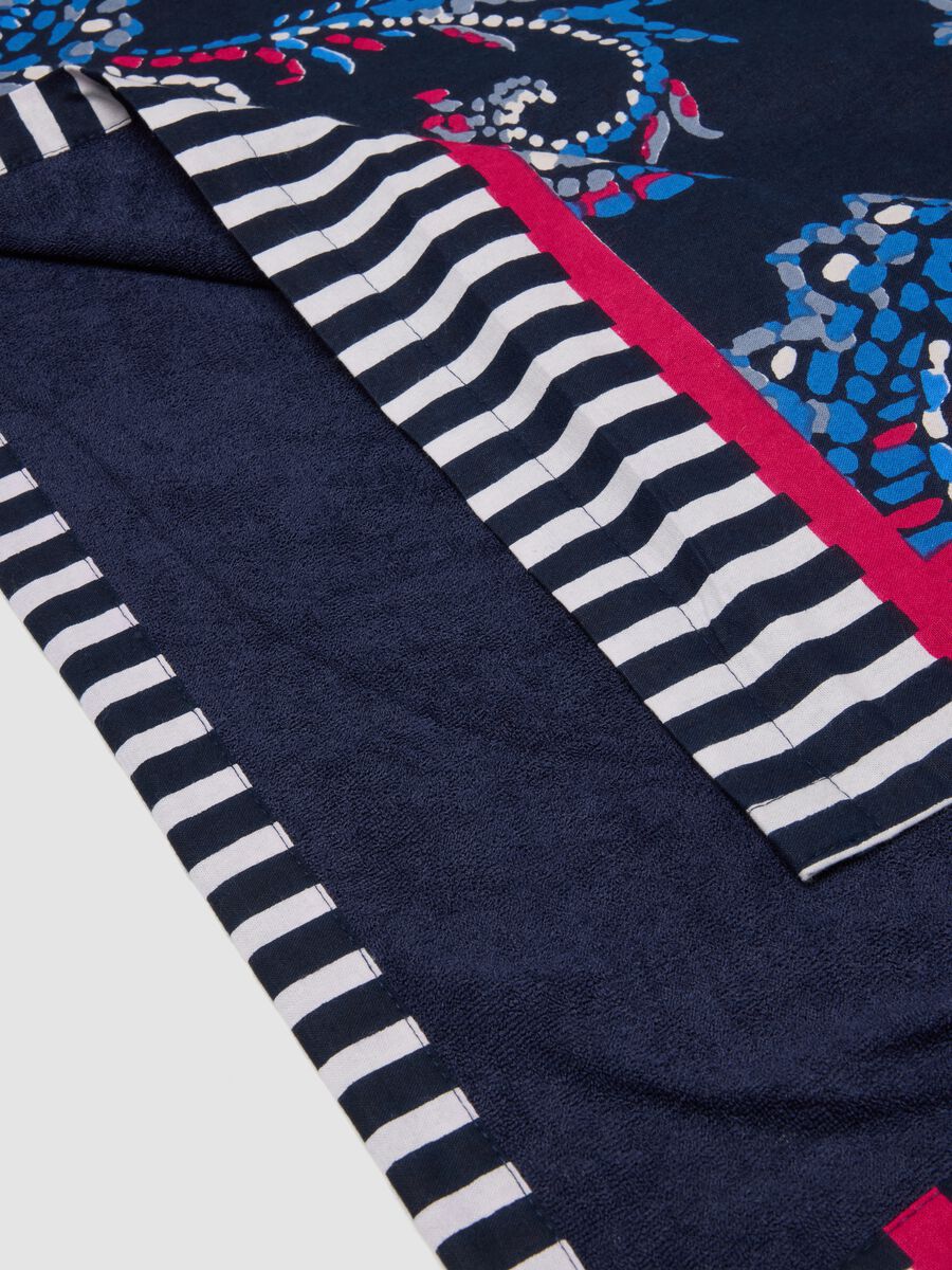 Blue pure cotton beach towel with paisley print_1