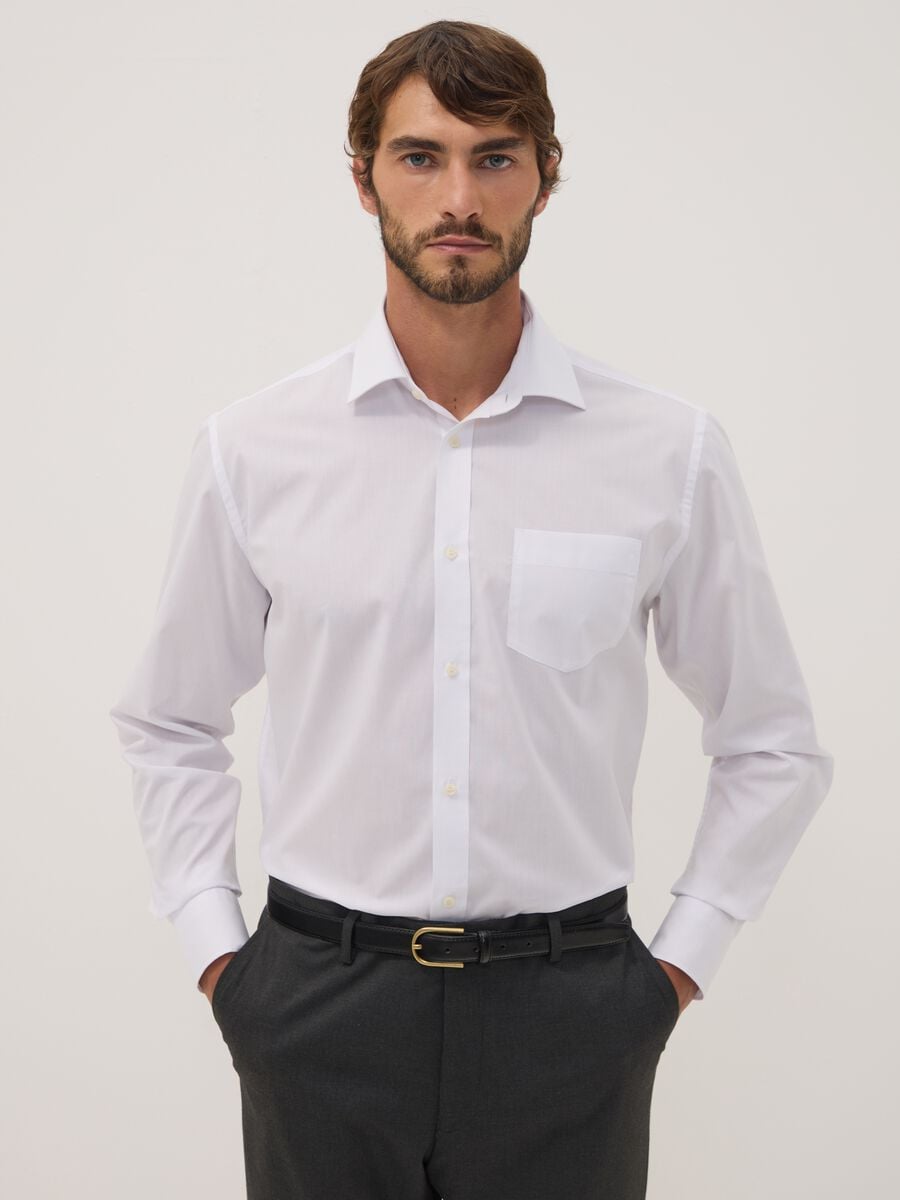 White regular-fit shirt with classic collar, easy iron_0