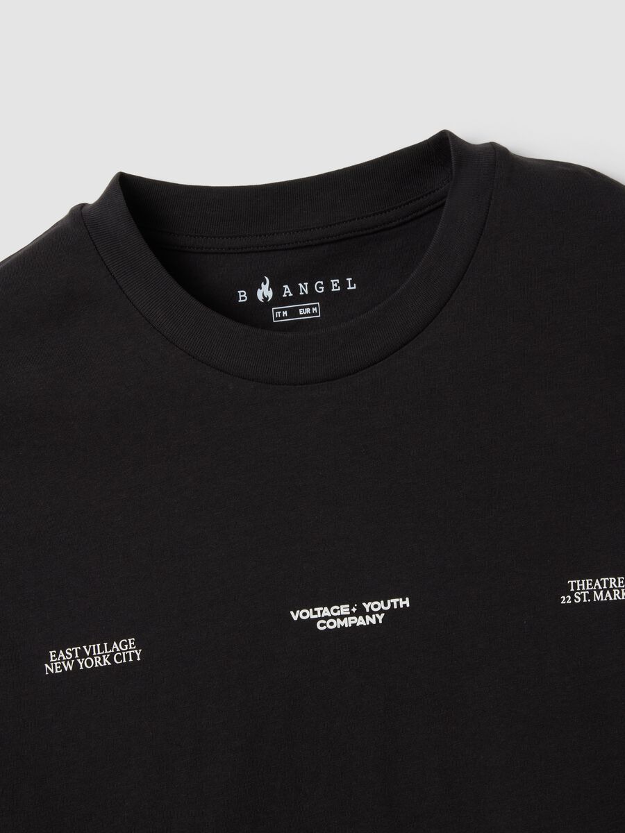 Black pure cotton T-shirt with front print_1