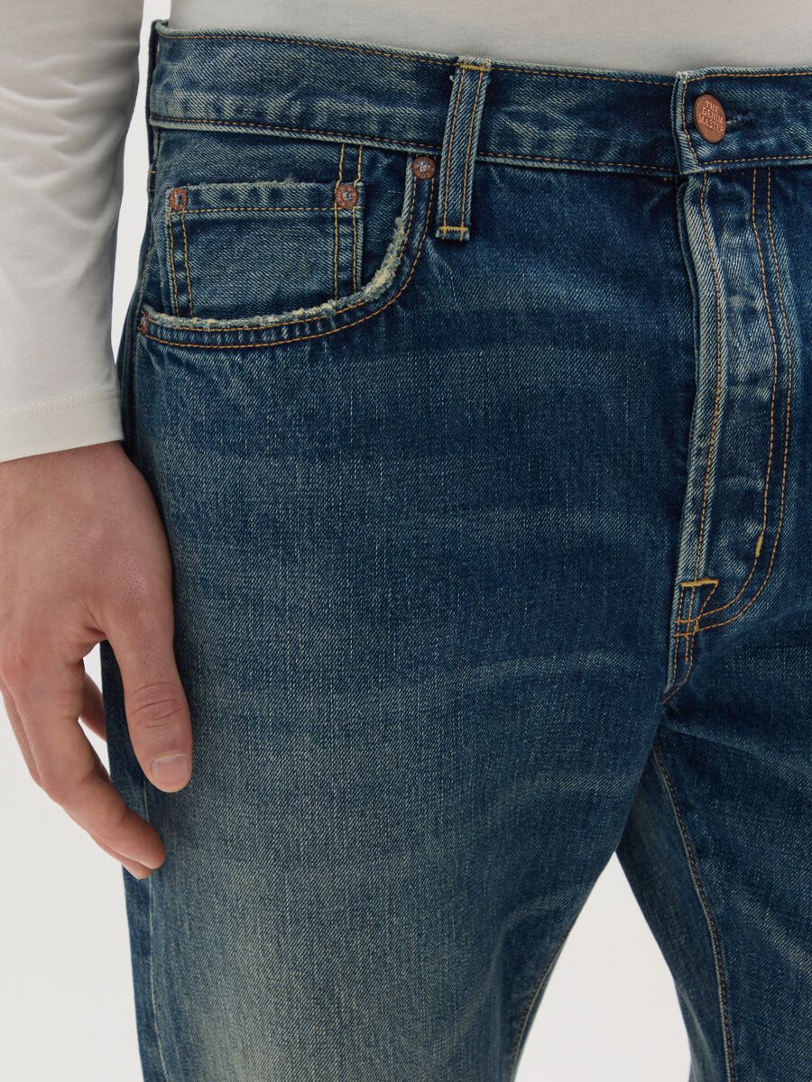 Jeans aus reinem Baumwoll-Denim im Regular Fit_3