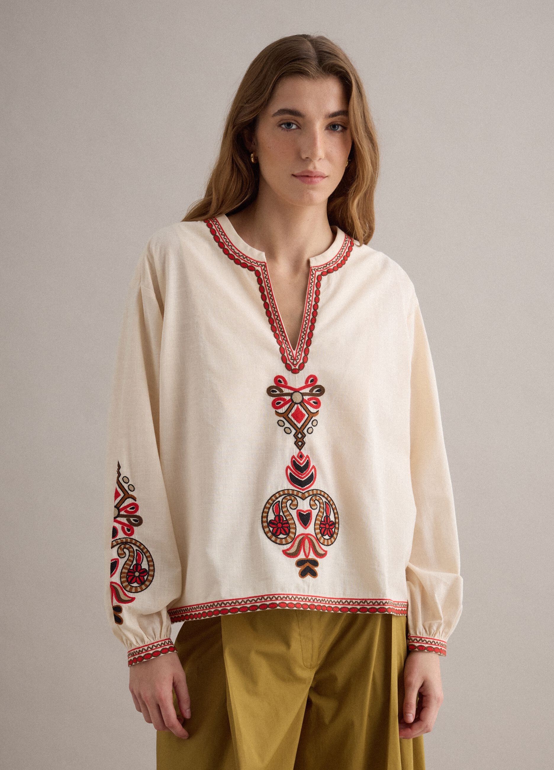 &Lambda;&epsilon;&upsilon;&kappa;ό &pi;&omicron;&upsilon;&kappa;ά&mu;&iota;&sigma;&omicron; regular fit &alpha;&pi;ό 100% &beta;&alpha;&mu;&beta;ά&kappa;&iota; &mu;&epsilon; &kappa;&epsilon;&nu;&tau;ή&mu;&alpha;&tau;&alpha; &kappa;&alpha;&iota; V &lambda;&alpha;&iota;&mu;ό&kappa;&omicron;&psi;&eta;