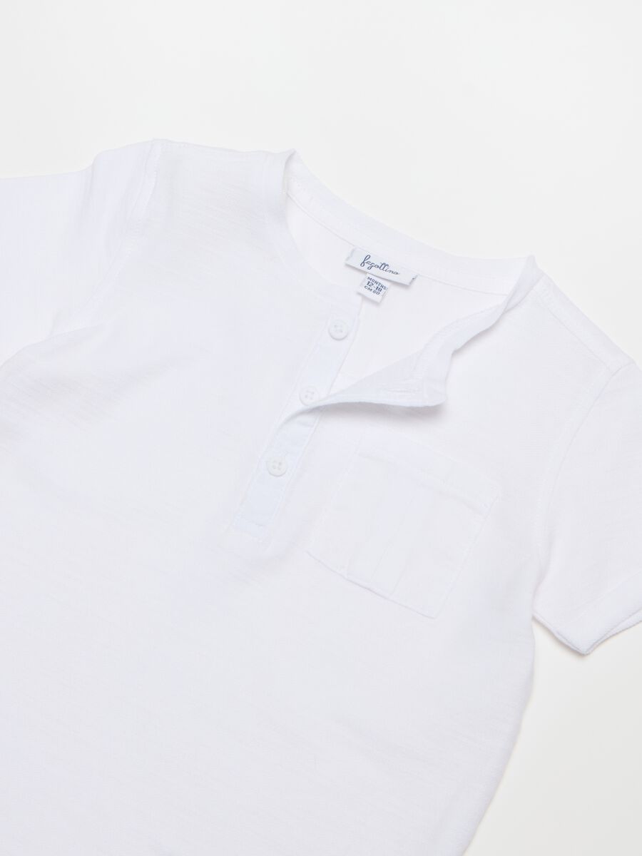 Camiseta de algodón texturado con bolsillo_2