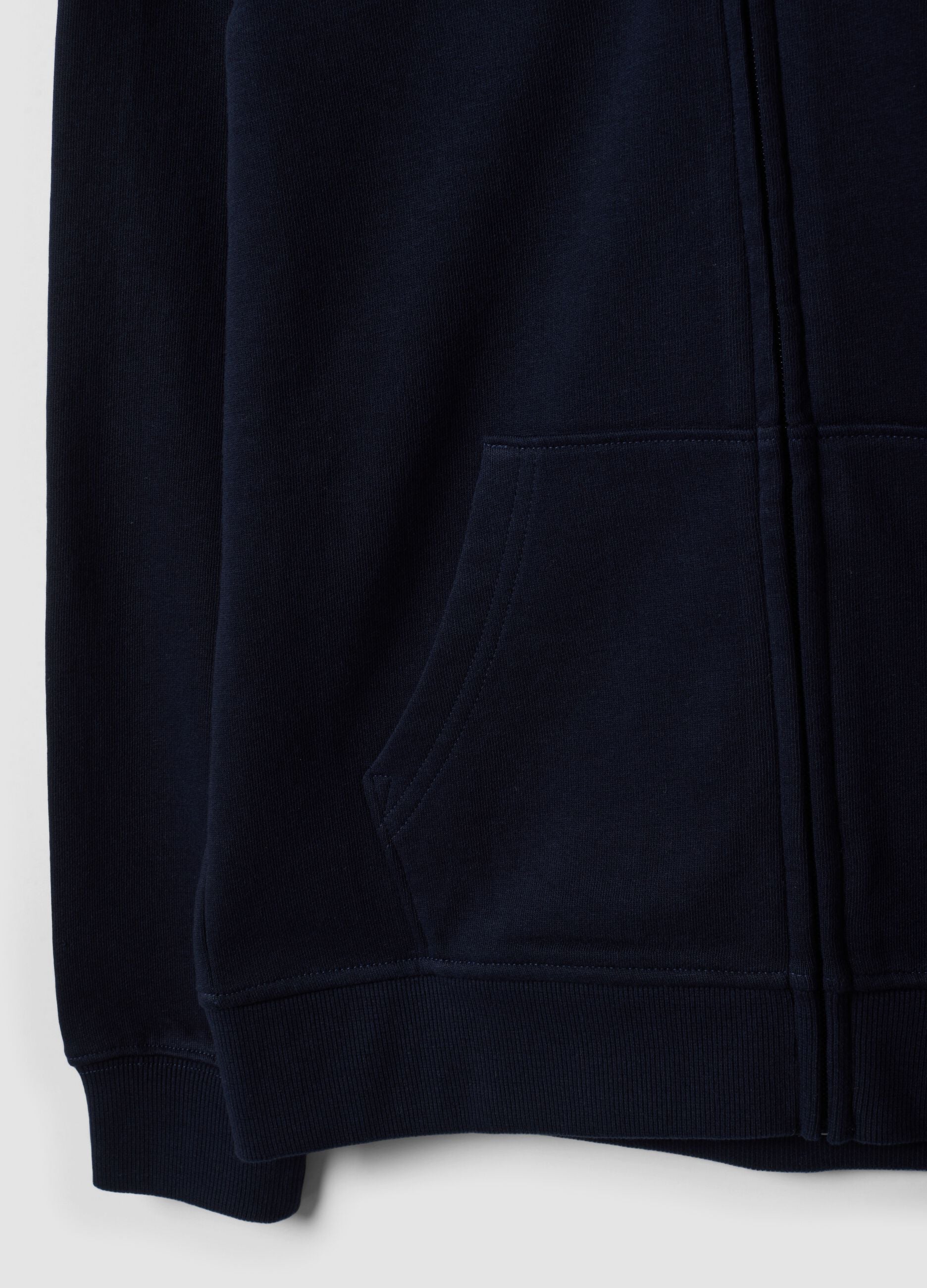 Sweatshirt azul com capuz em algod&atilde;o org&acirc;nico puro, corte regular para rapaz