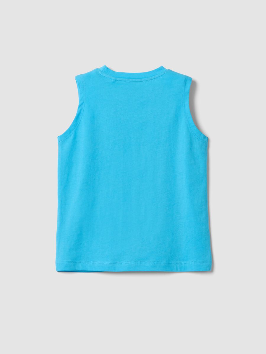 D&eacute;bardeur bleu gar&ccedil;on en pur coton avec imprim&eacute; voilier_1