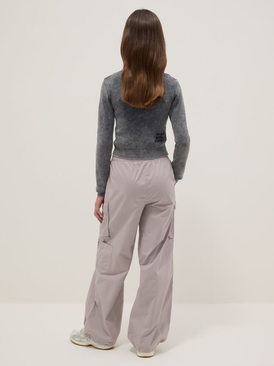 Girl's regular fit grey pure cotton cargo trousers_1