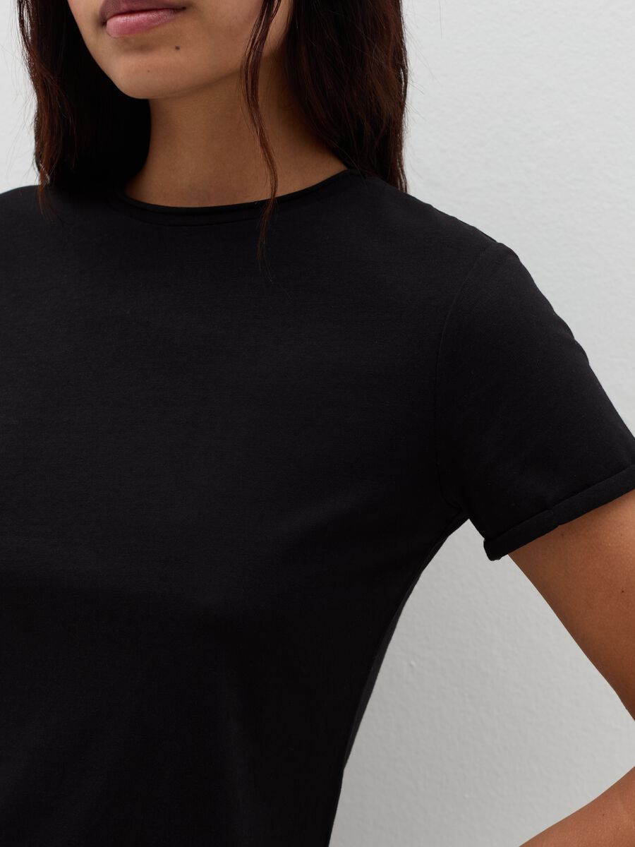 Cotton T-shirt with round neck_3