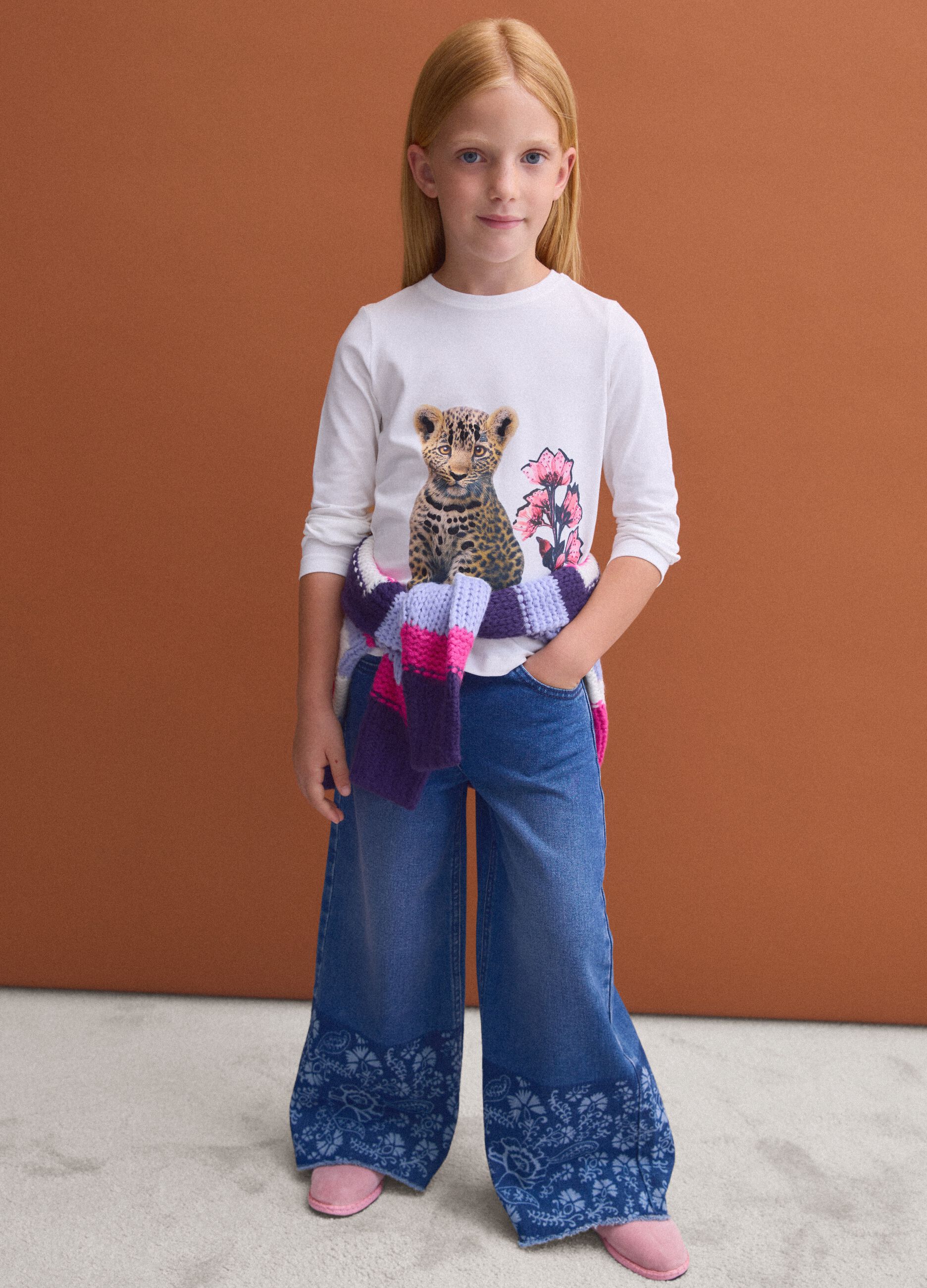 Blue wide-leg pure cotton jeans with floral print for girls