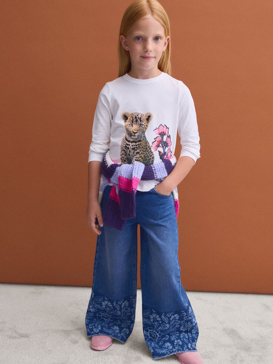Blue wide-leg pure cotton jeans with floral print for girls_0