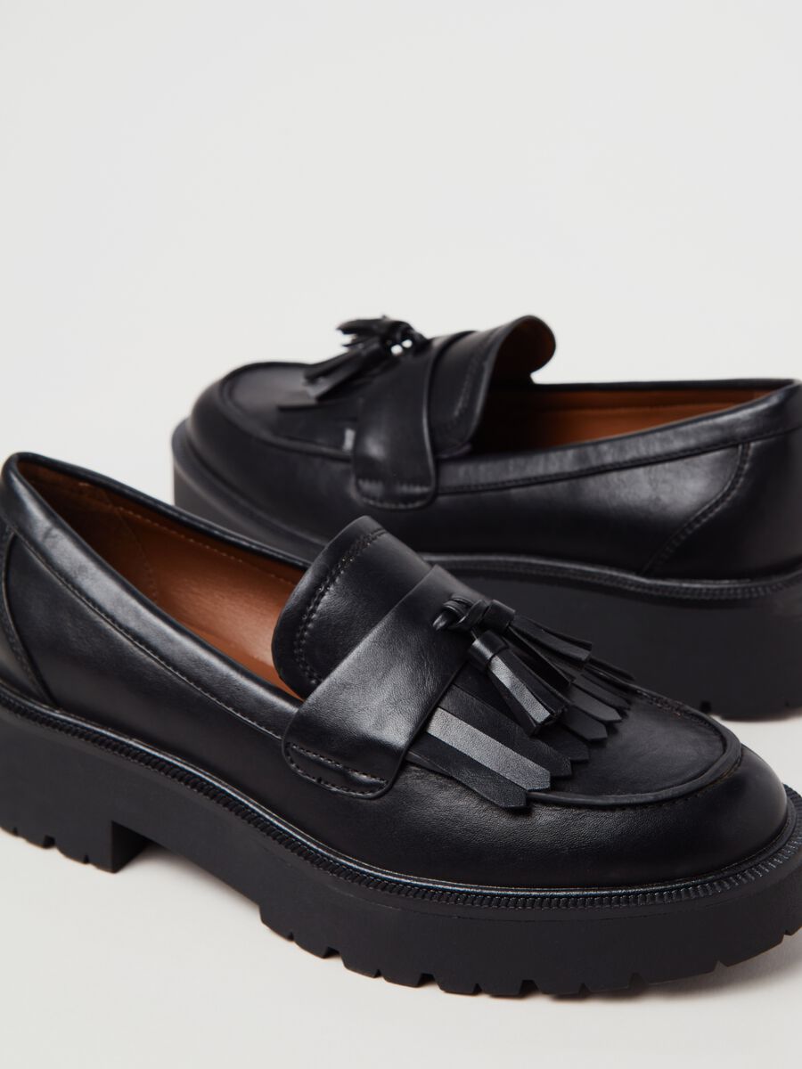 Chunky loafers with tassels_2