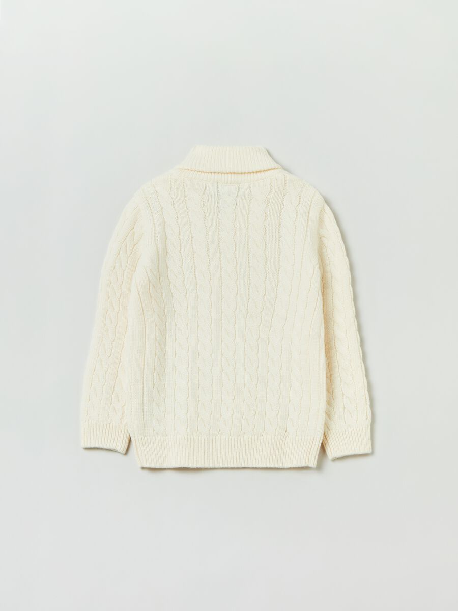 Cable knit pullover with shawl collar._4