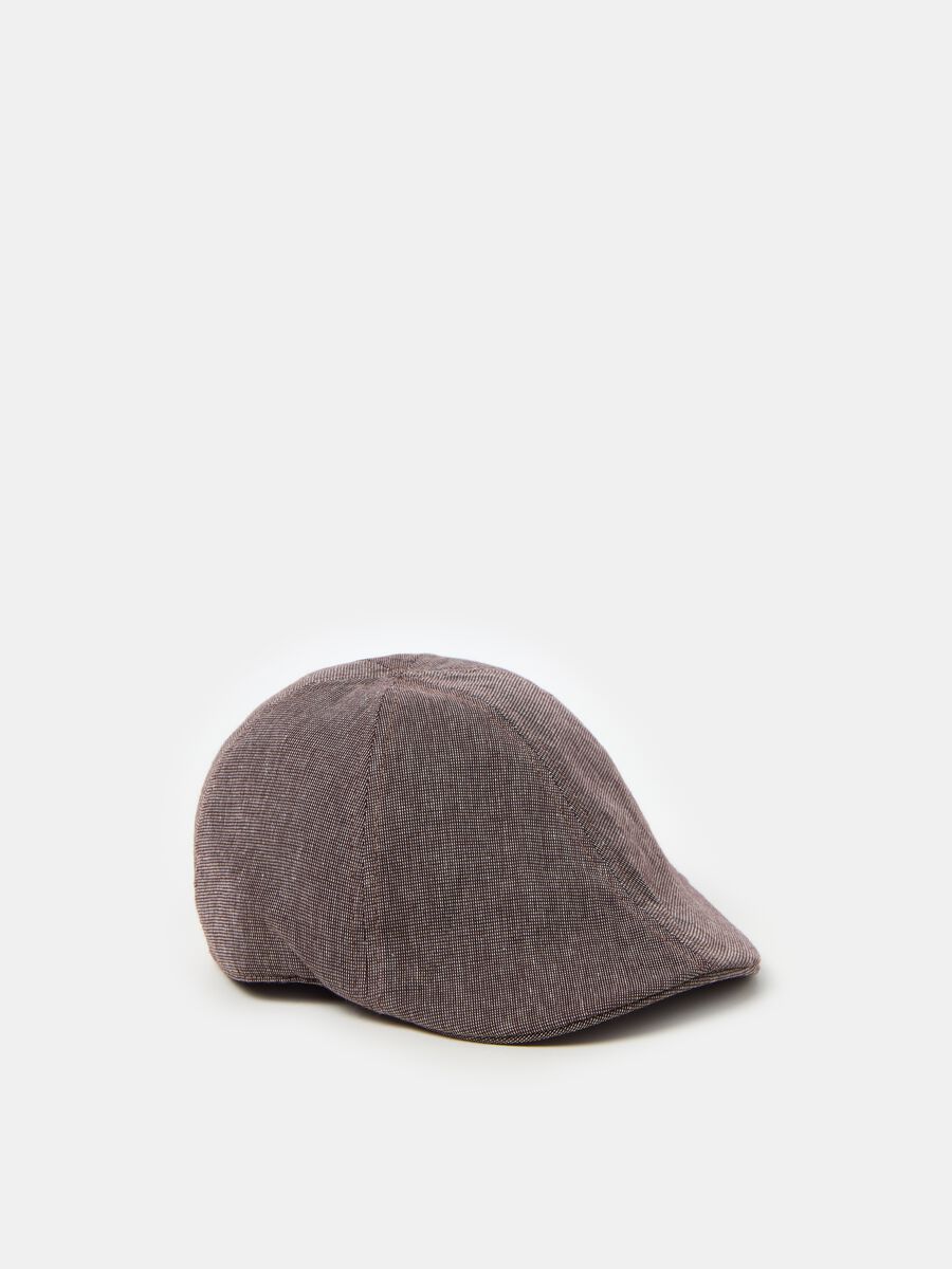 Flat cap in textured fabric_0