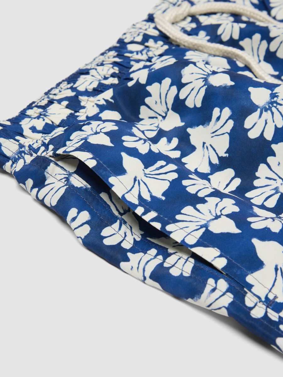 Blue floral-print swim shorts_5