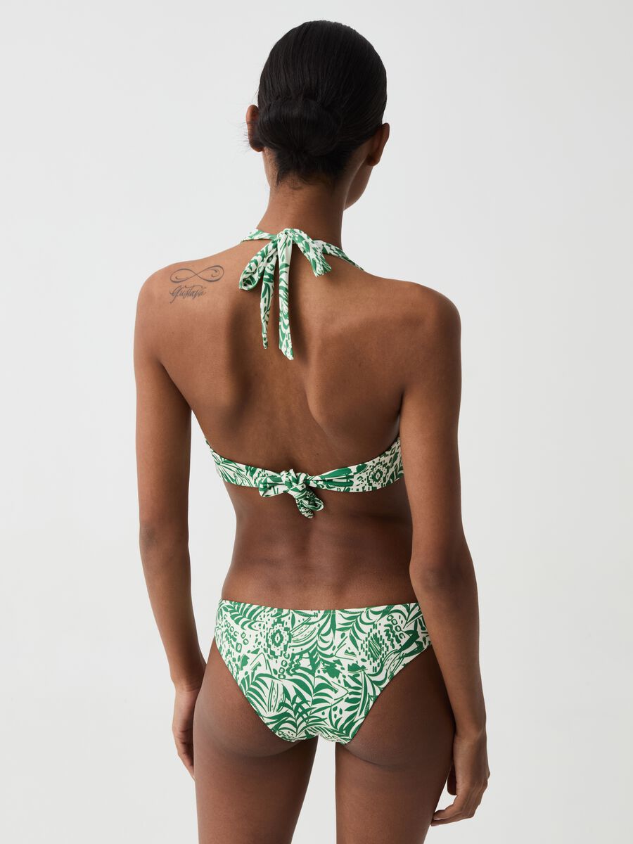 Bikini top with halter neck and foliage print_2