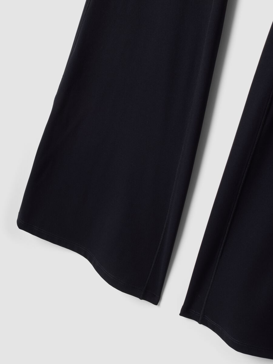Schwarze Flared-Leggings aus Stretchmaterial &ndash; ALTAVIA STUDIO_8