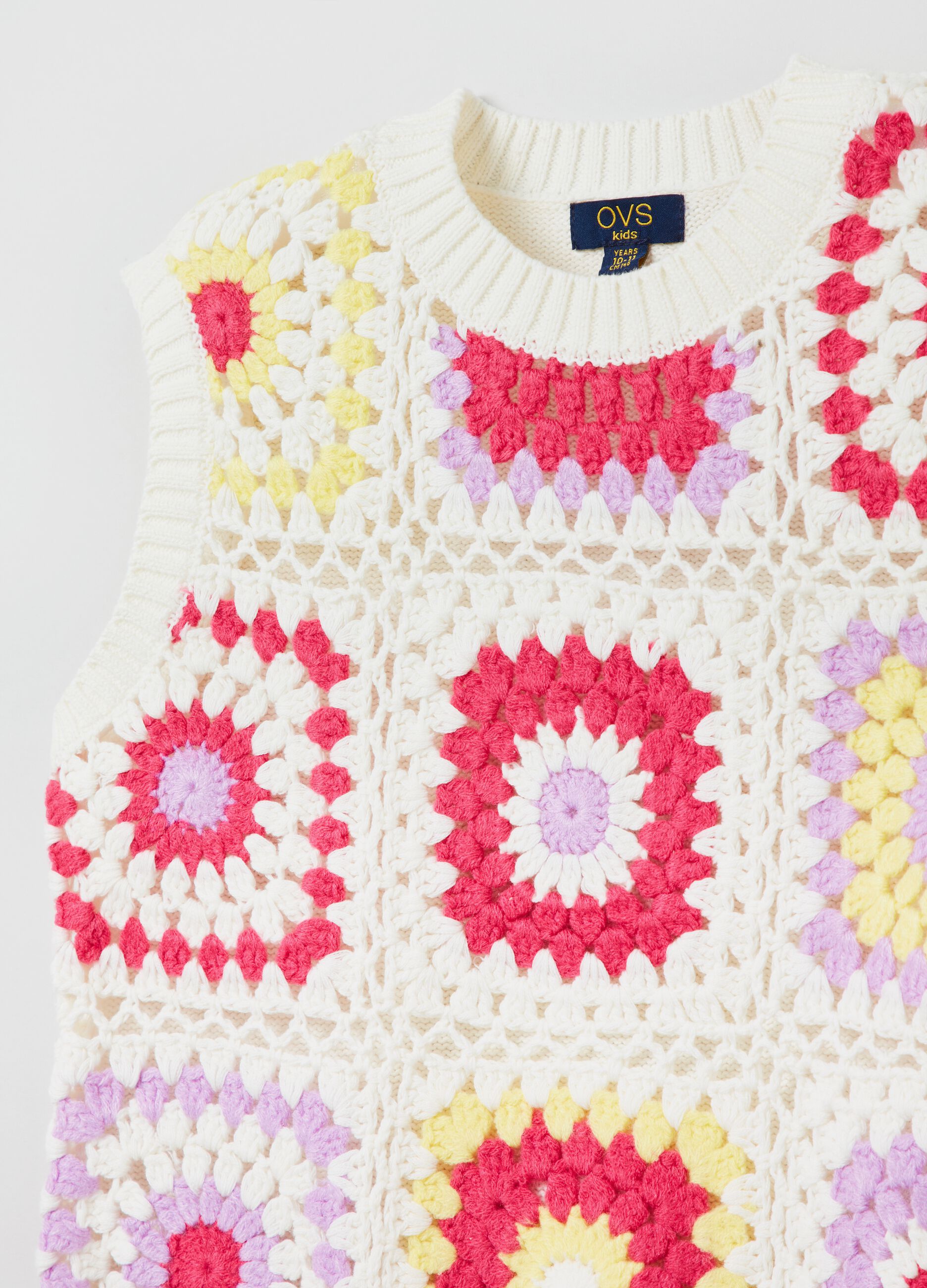 Waistcoat with crochet design