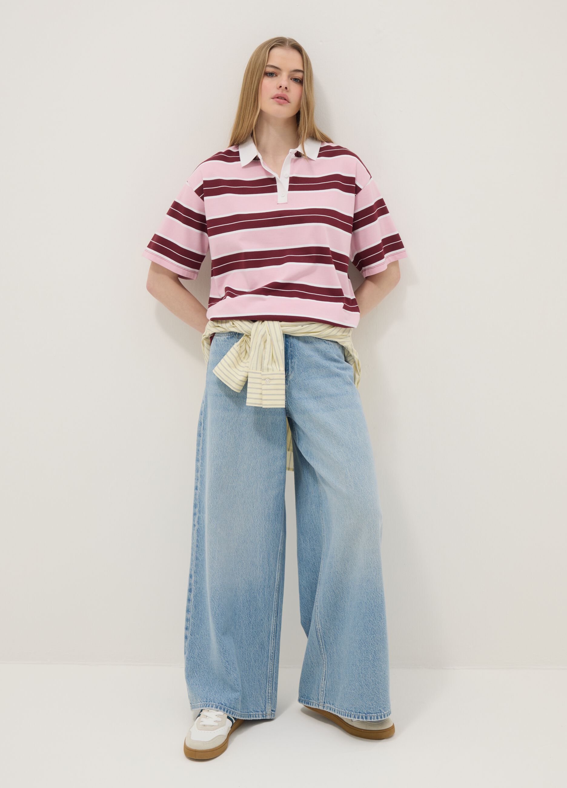 Damen-Polo aus reiner Baumwolle mit mehrfarbigen Streifen und Regular Fit