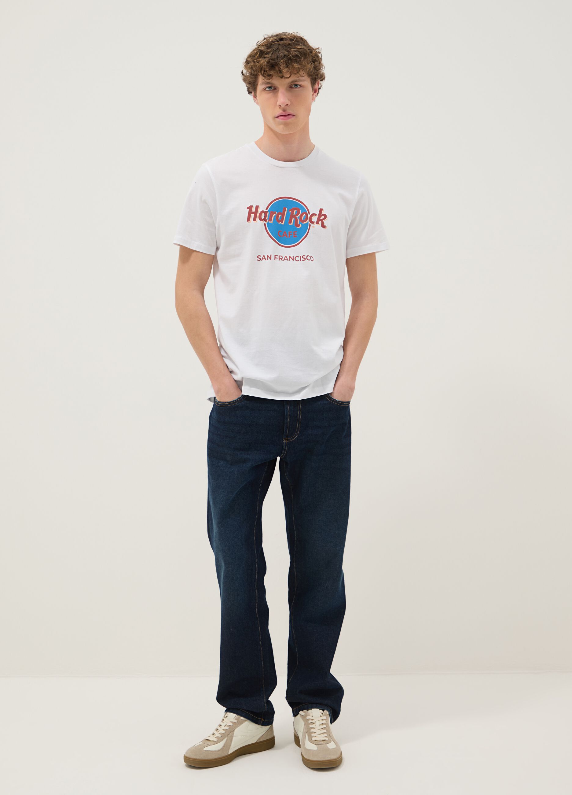 Wei&szlig;es Regular-Fit-T-Shirt aus reiner Baumwolle mit Hard Rock Cafe Print
