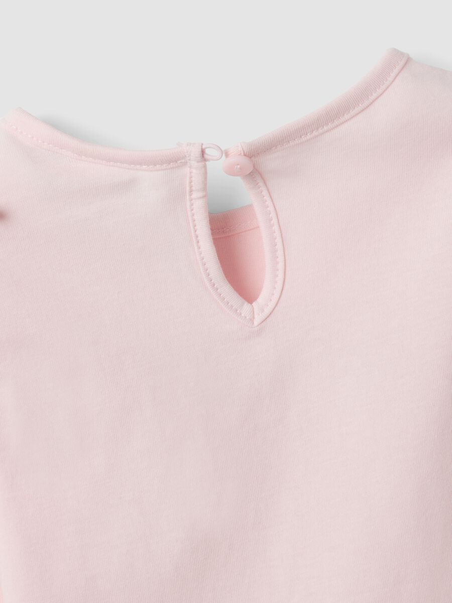 Maglietta rosa in puro cotone organico con stampa orsetti per bimba_3