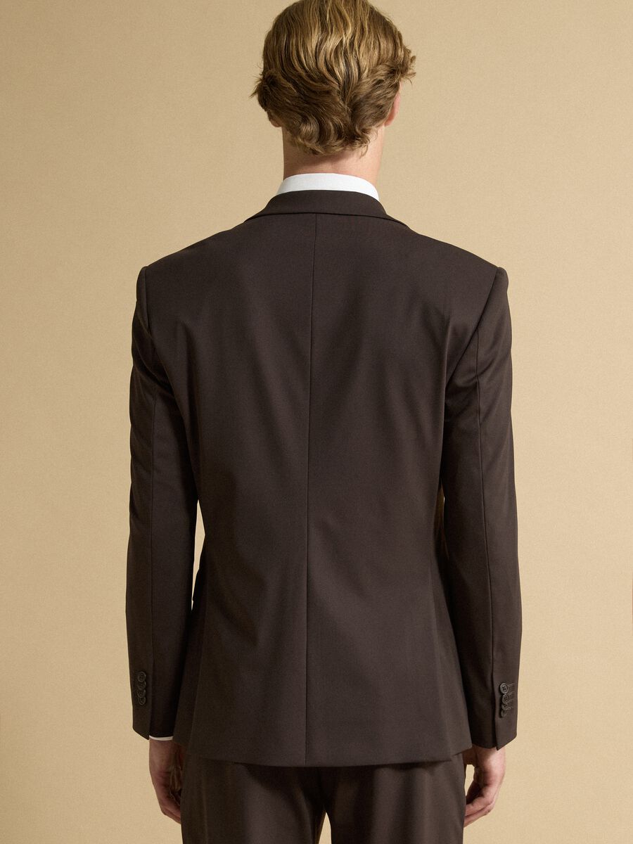 Brown slim-fit 4-way stretch blazer, easy iron_3