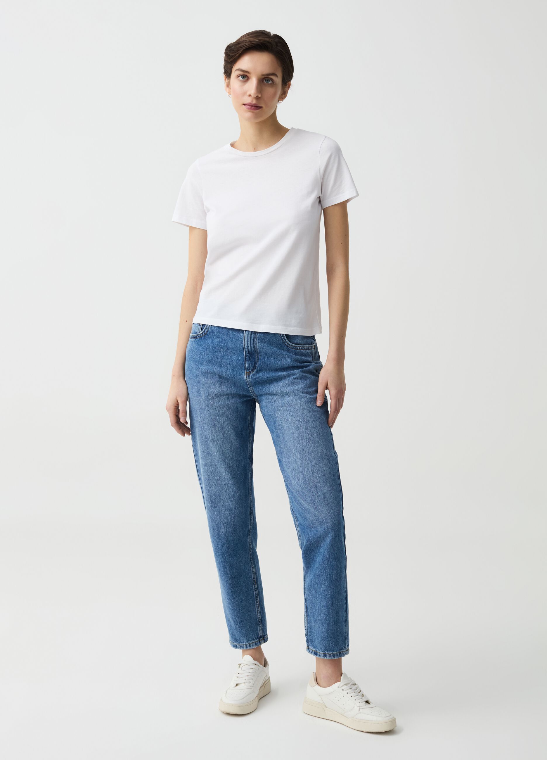 Cropped Fit Woman's Denim Straight fit cropped jeans | OVS