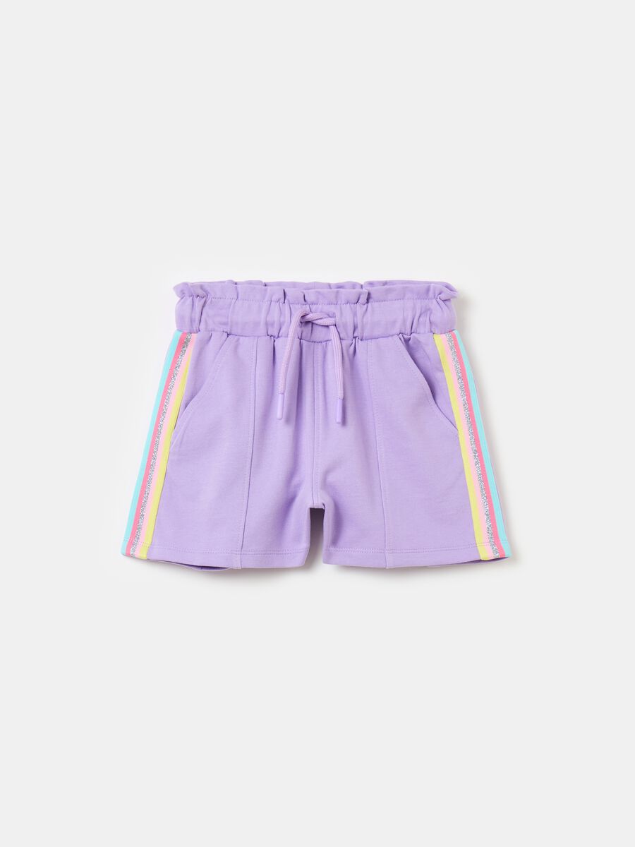 Shorts con bande a righe e coulisse_0