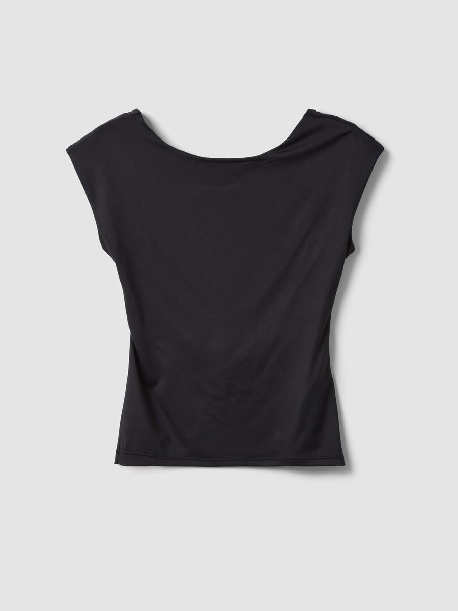 Schwarzes Top aus Stretchmaterial_0