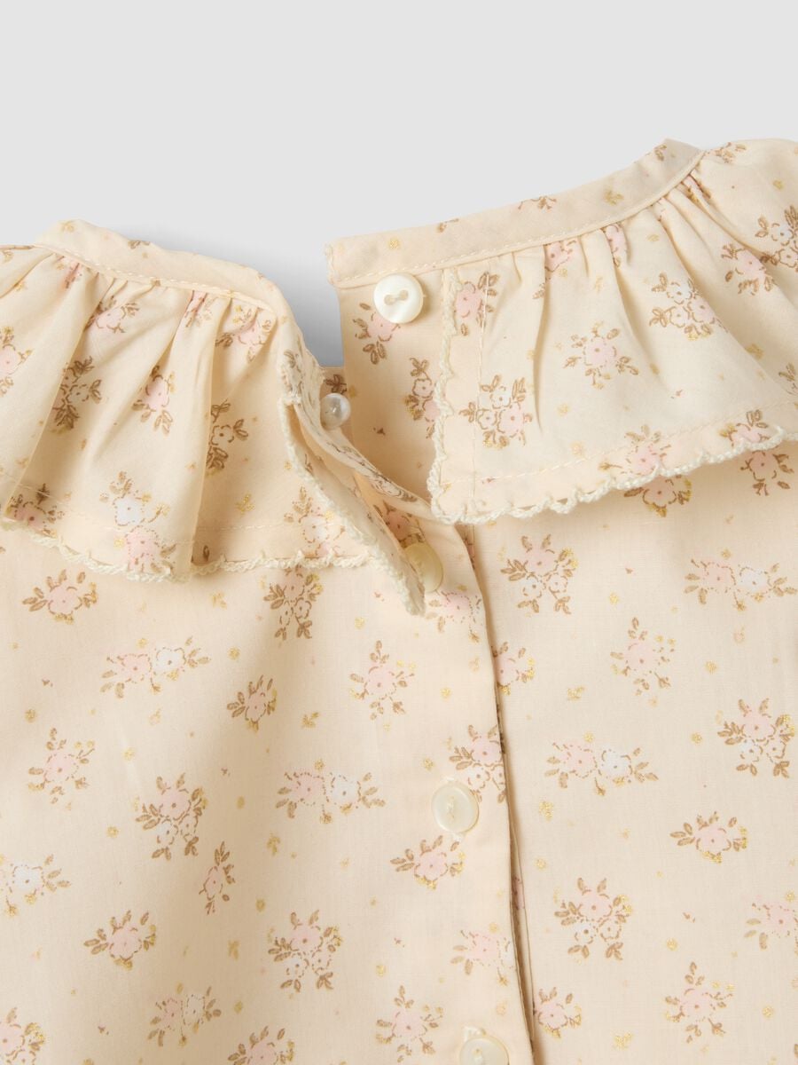 Beiger Baby-M&auml;dchen-Body aus reiner Baumwolle mit R&uuml;schenkragen und Blumenprint_3