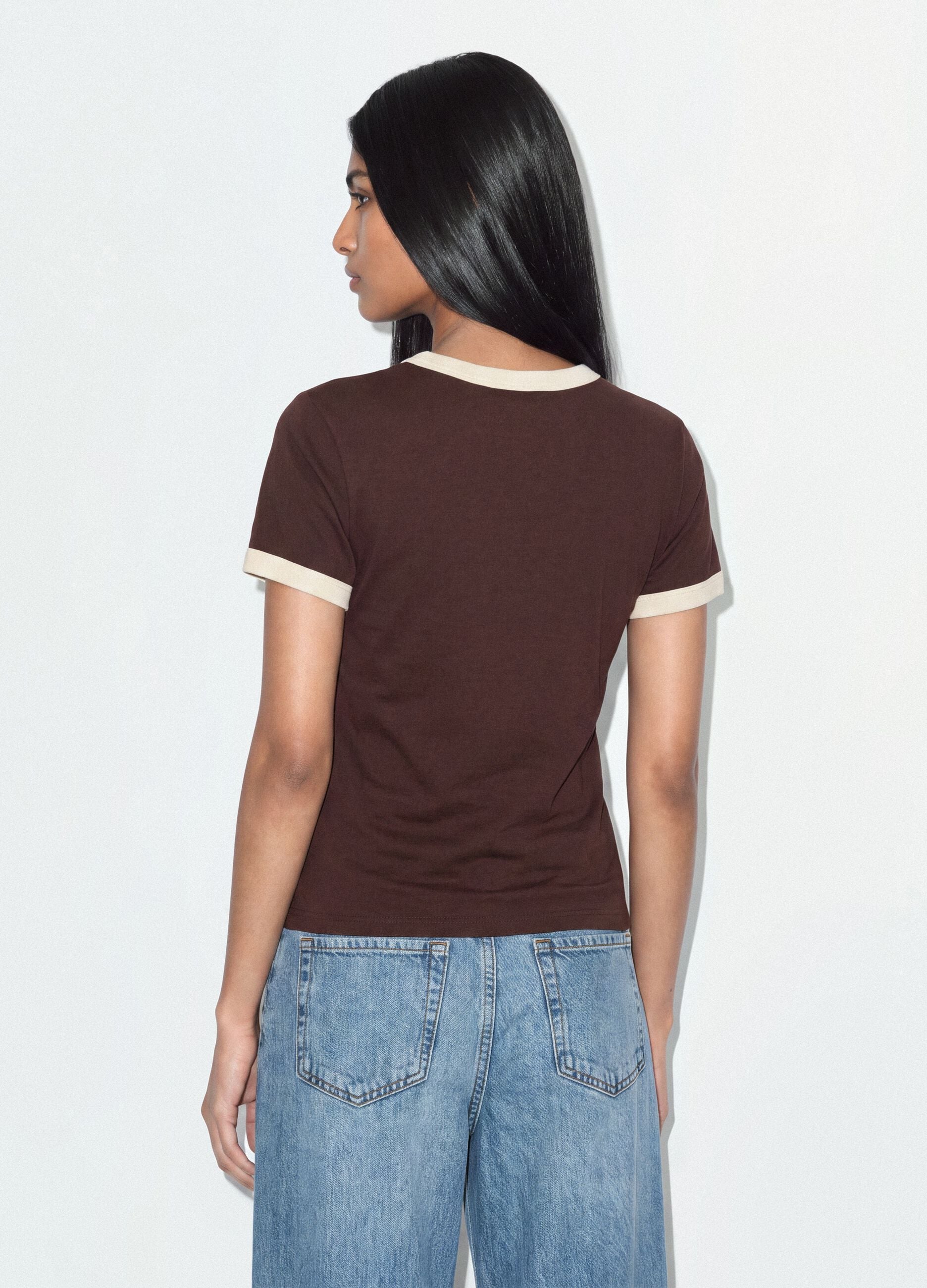 Brown cotton T-shirt with front graphic print and contrast trims