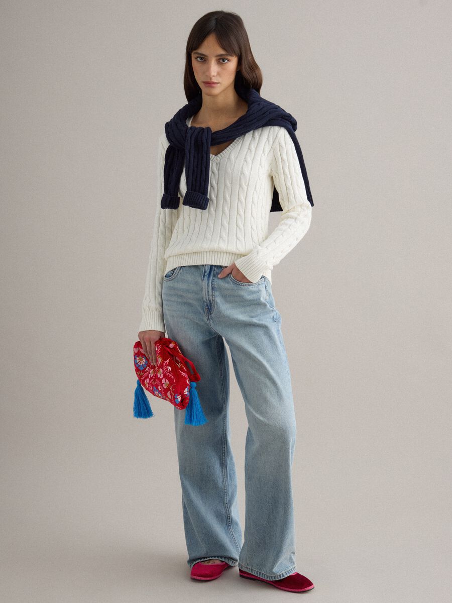 White pure cotton regular fit pullover with cable knit design_2