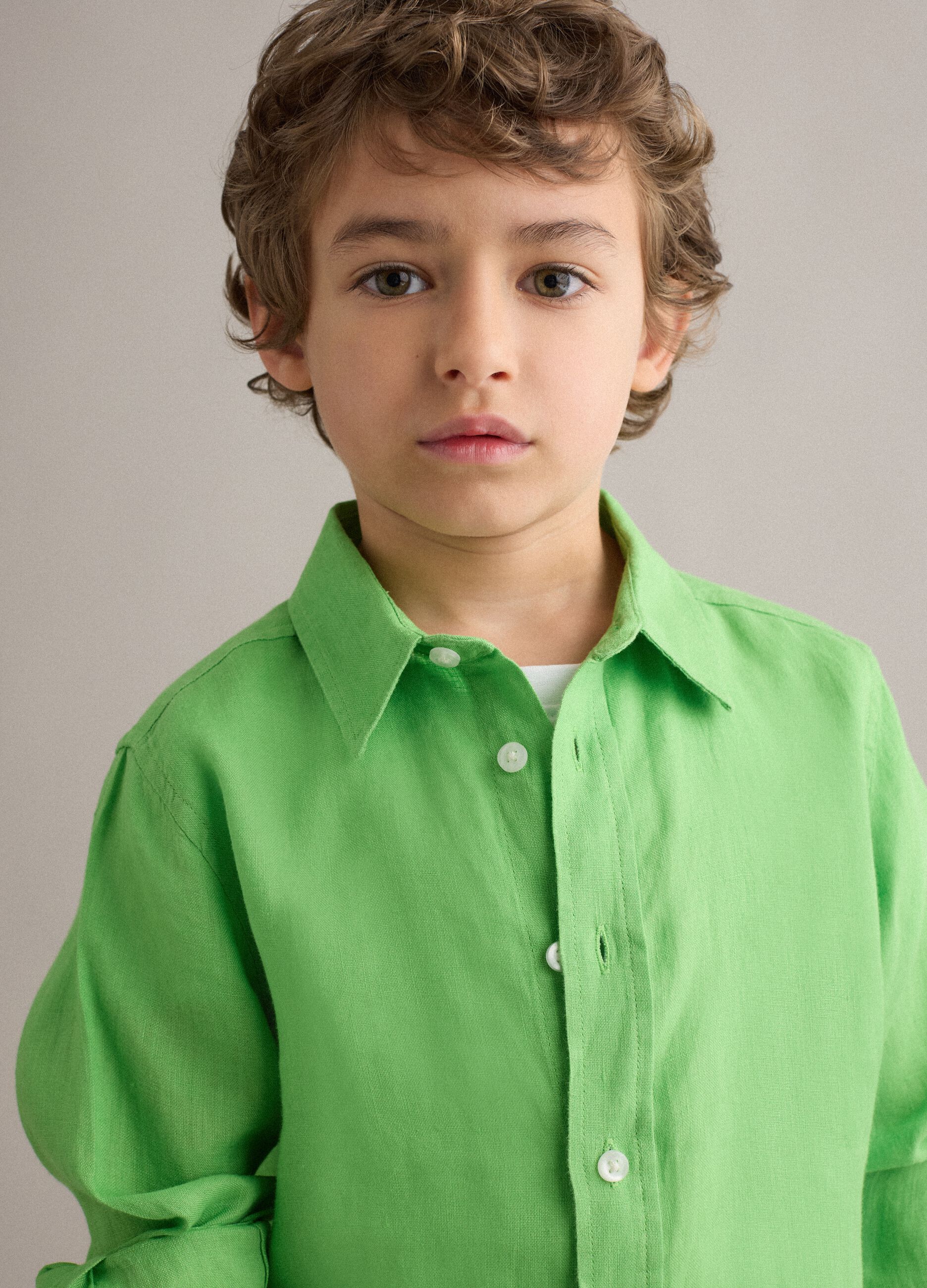 Green pure linen oversized kids&rsquo; shirt