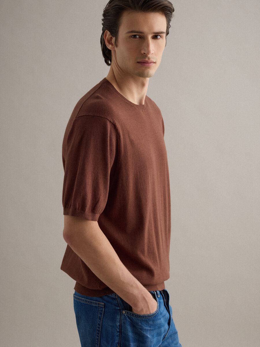 Short-sleeve brown regular fit t-shirt in cotton, linen and silk blend_1
